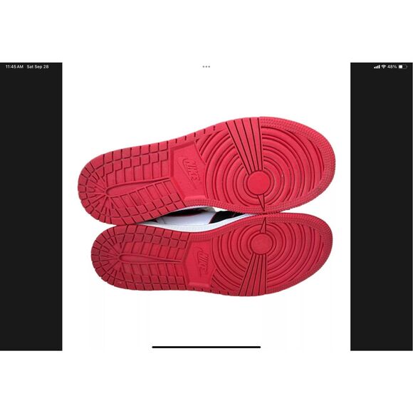 COPY - Nike Air Jordan 1 Retro High OG BG “Bloodline” 575441-062 6Y/Women’s 7.5 - Picture 5 of 9